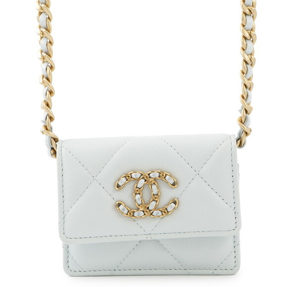 CHANEL Blue Lambskin Leather Wallet - Picture 1 of 16